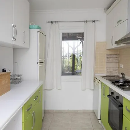 Comfortable Triplex 5 Min To The With Garden In Hotel Bodrum